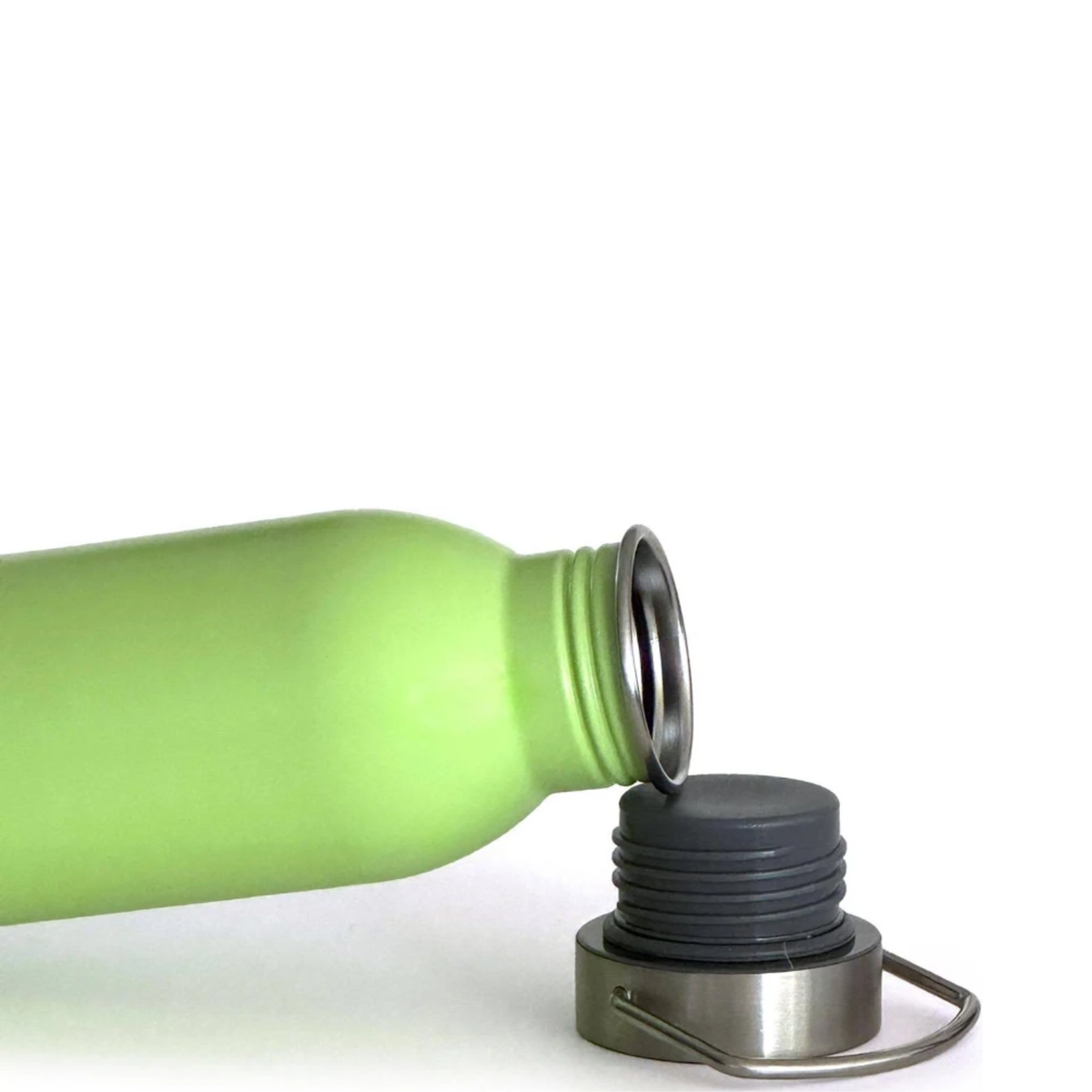 BOTELLA HIDRATACION ACERO INOXIDABLE CON MANIJA 700 ML